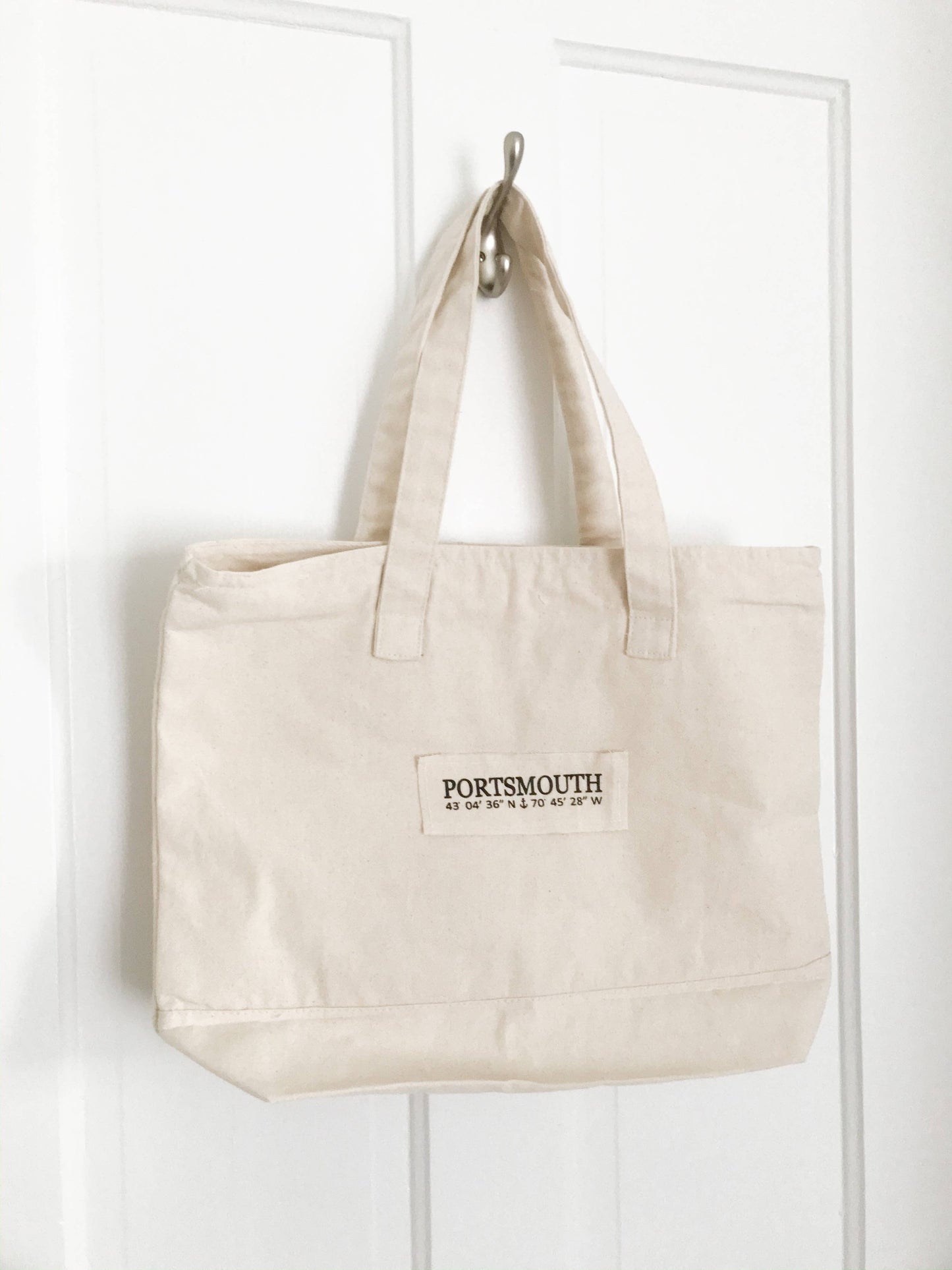 Custom Dunedin GPS Coordinates Tote Bags